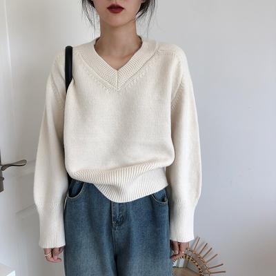Retro V-neck Pullover Sweater Women's Autumn and Winter New Lazy Loose Outer Wear Bottomed Knitted Sweater Top