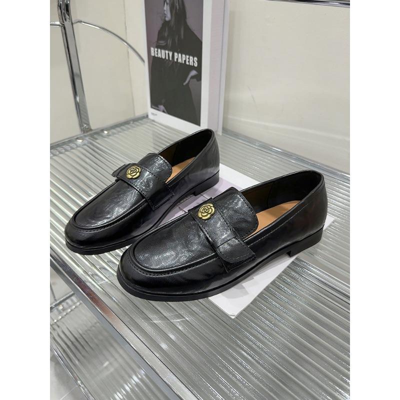 

Camellia black JK small leather shoes women s retro flat bottom low heel commuter shoes fashionable and versatile 40 чёрный