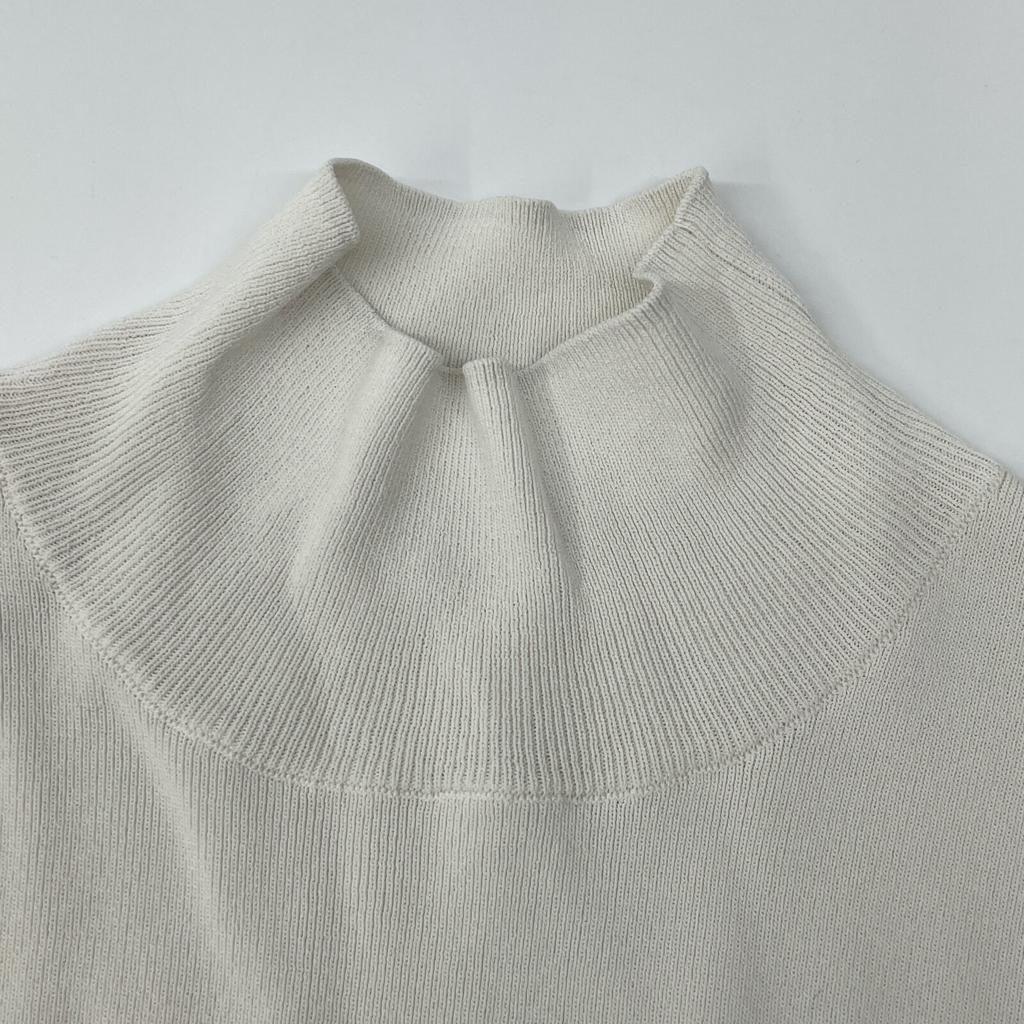 ADORE 24 Year Old 531-4270925 Ecru Rayon Blend Mock Neck Clear Dry Knit tops 38 EcruUsed
