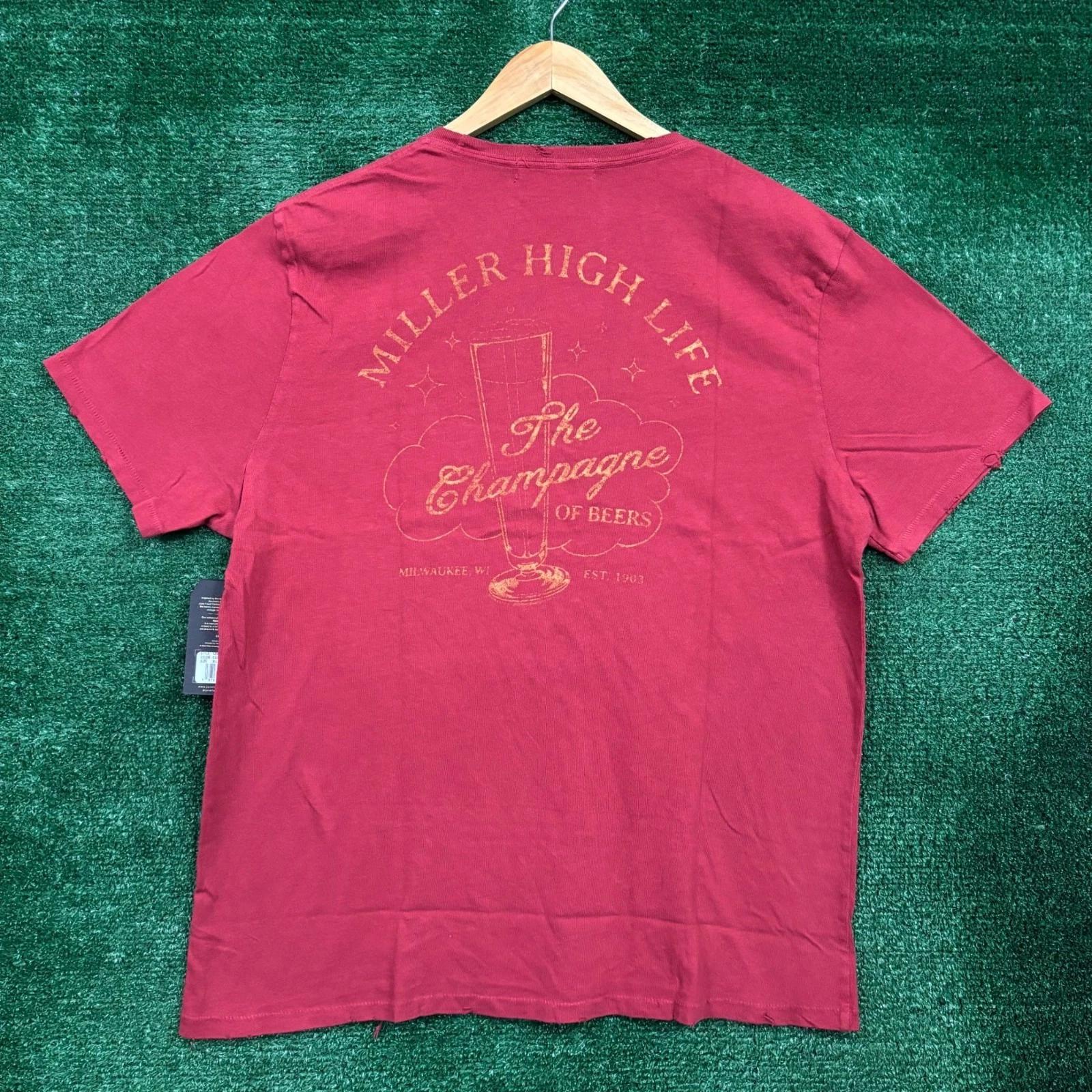 

Miller High Life The Champagne of Beers Est 1903 T-shirt Size Extra Large S