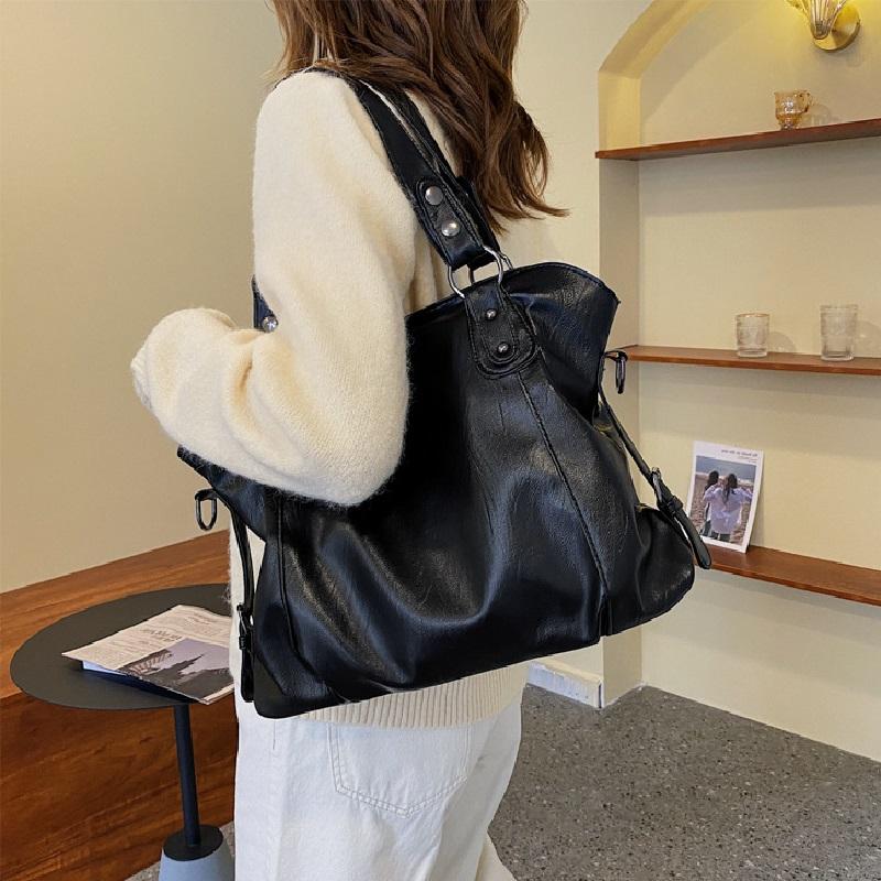 Popular PU leather lady Tote bag daily Casual large capacity Shoulder Bag For women daily Commuter handbag