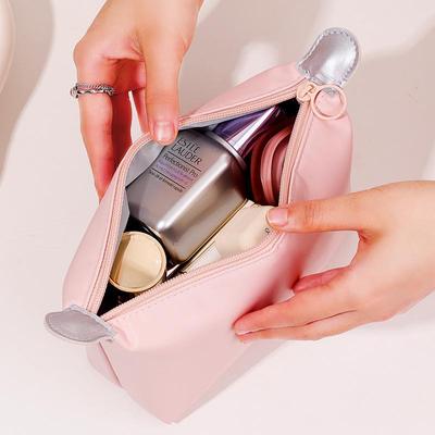 Borsa da Viaggio Impermeabile per Cosmetici, a Forma di Raviolo, in PU, Grande Capacità