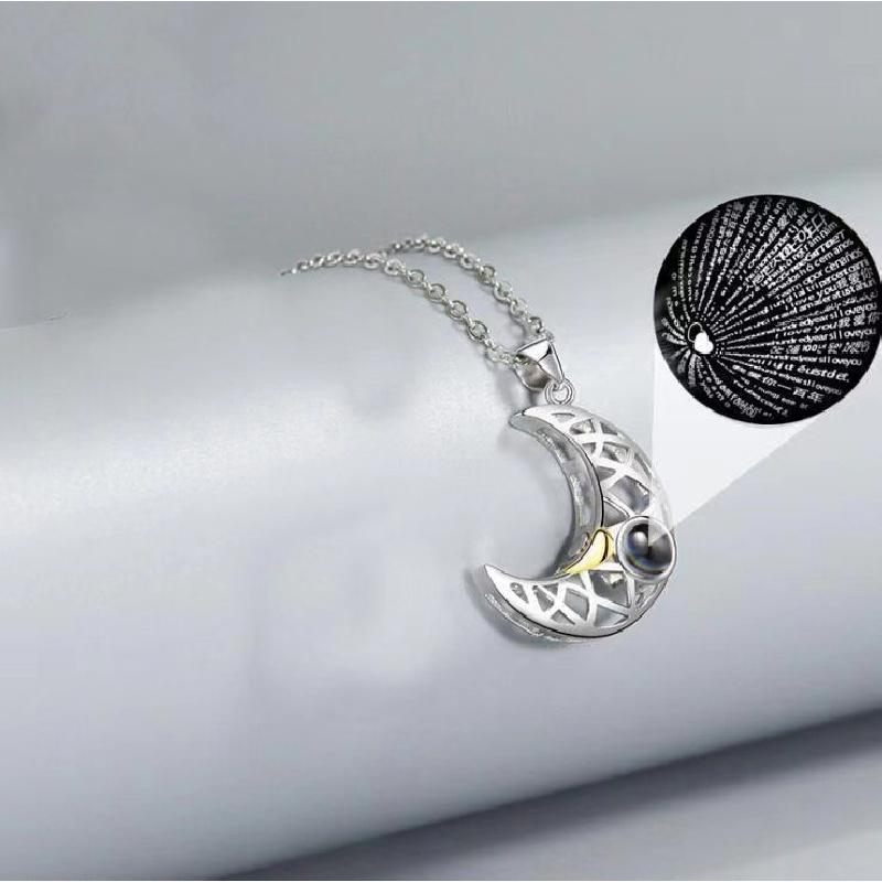Sun and Moon Couple Projection Necklace for Men and Women, Simple Japanese and Korean Style, 100 Language Pendant, Collarbone Chain, Christmas Gift