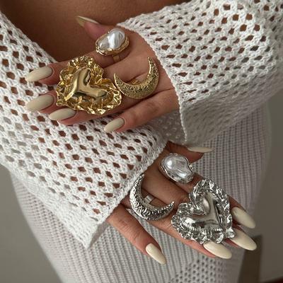 Exaggerated 3D Heart Alloy Ring - European & American Style