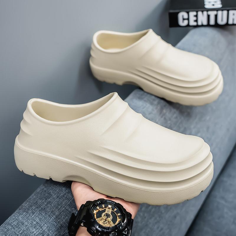 Fashion Summer Men Sandals Eva Beach Shoes Waterproof Oilproof Chef Shoes Breathable Garden Sandals Lightweight Man Casual Slippers