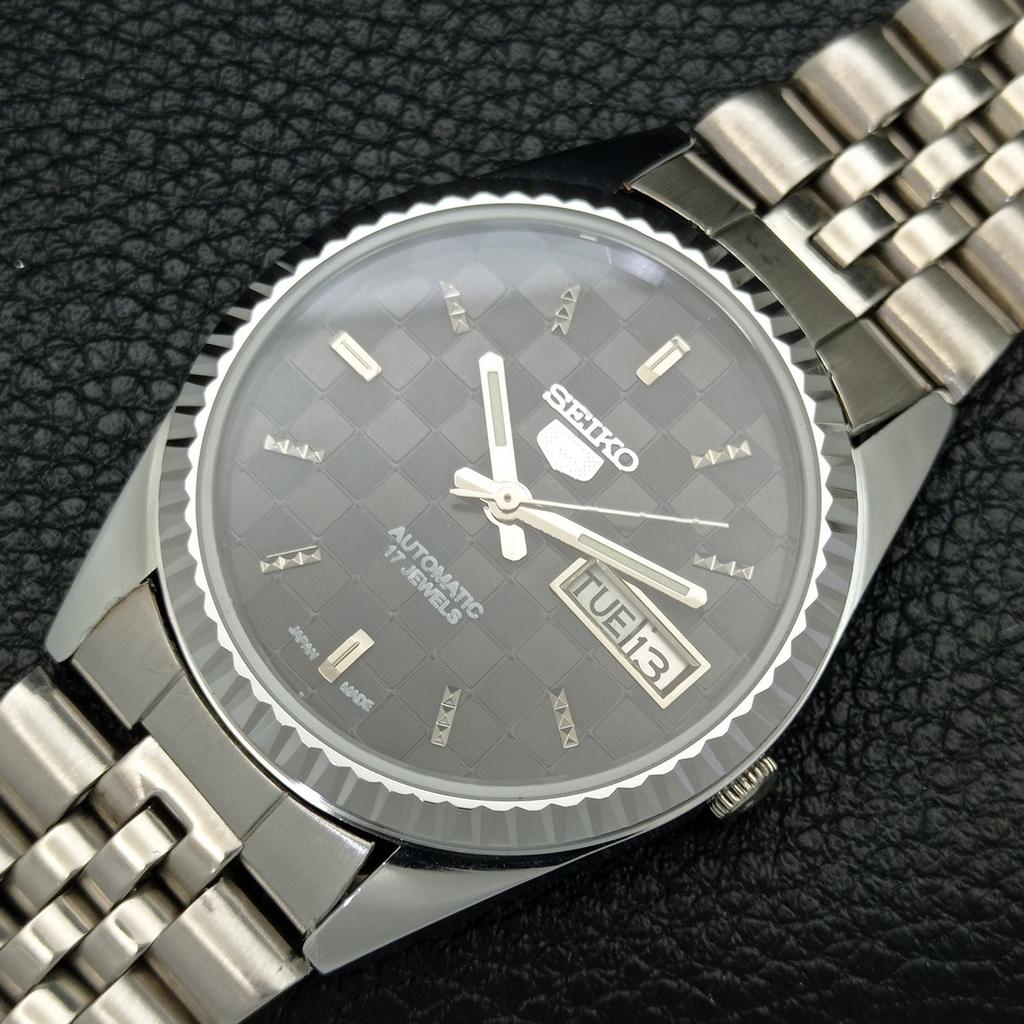 REFURBISHED SEIKO 5 AUTOMATIC MENS WATCH JAPAN MADE BLACK DIAL CUSTOM A440036-2 QV90-a440036