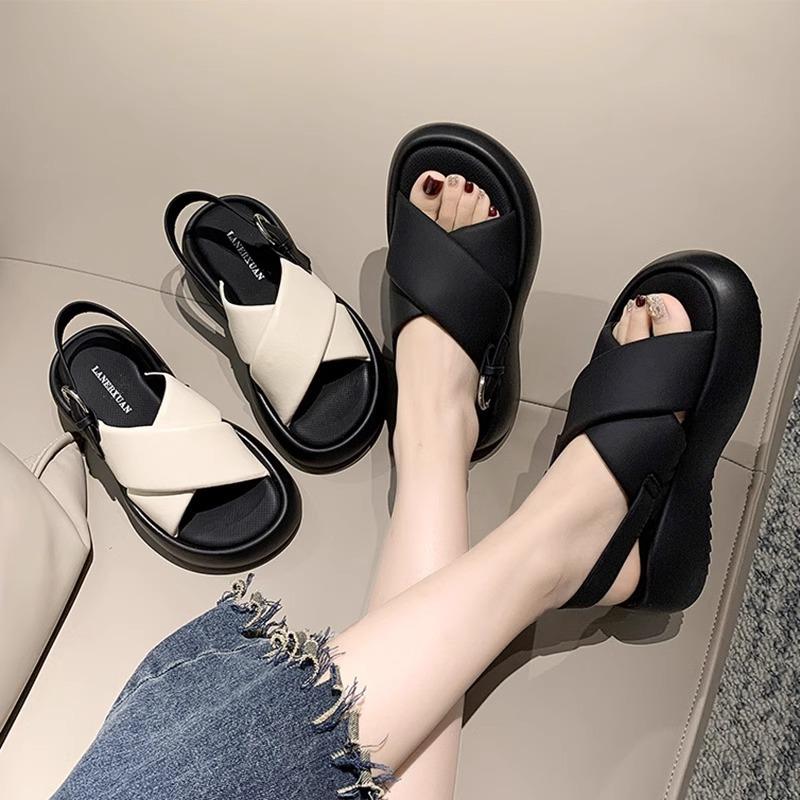 The 2025New Style of Sandals for Women Is Fashionable,High-end,Thick-soled,Versatile,Casual Roman Shoes and Simple Women's Shoes
