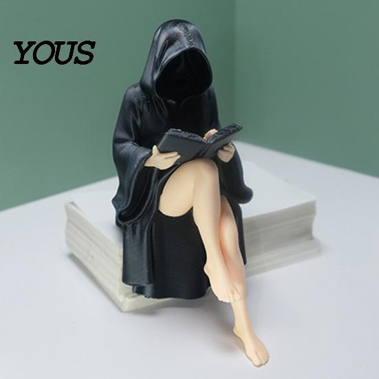Durable Halloween Ornament Black Robe Girl Ornament, Dark Style, with Balanced Mystery Decoration Base Sitting Figurine, PLA Detailed Texture Non-fall