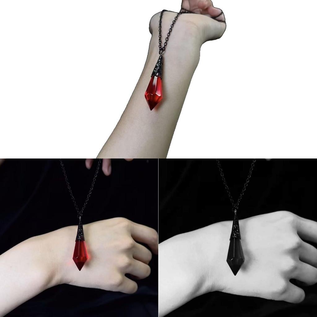 Collana Ciondolo Gotica Rosso Profondo e Nero in Vetro Cristallo con Catena a Croce in Lega per Donna