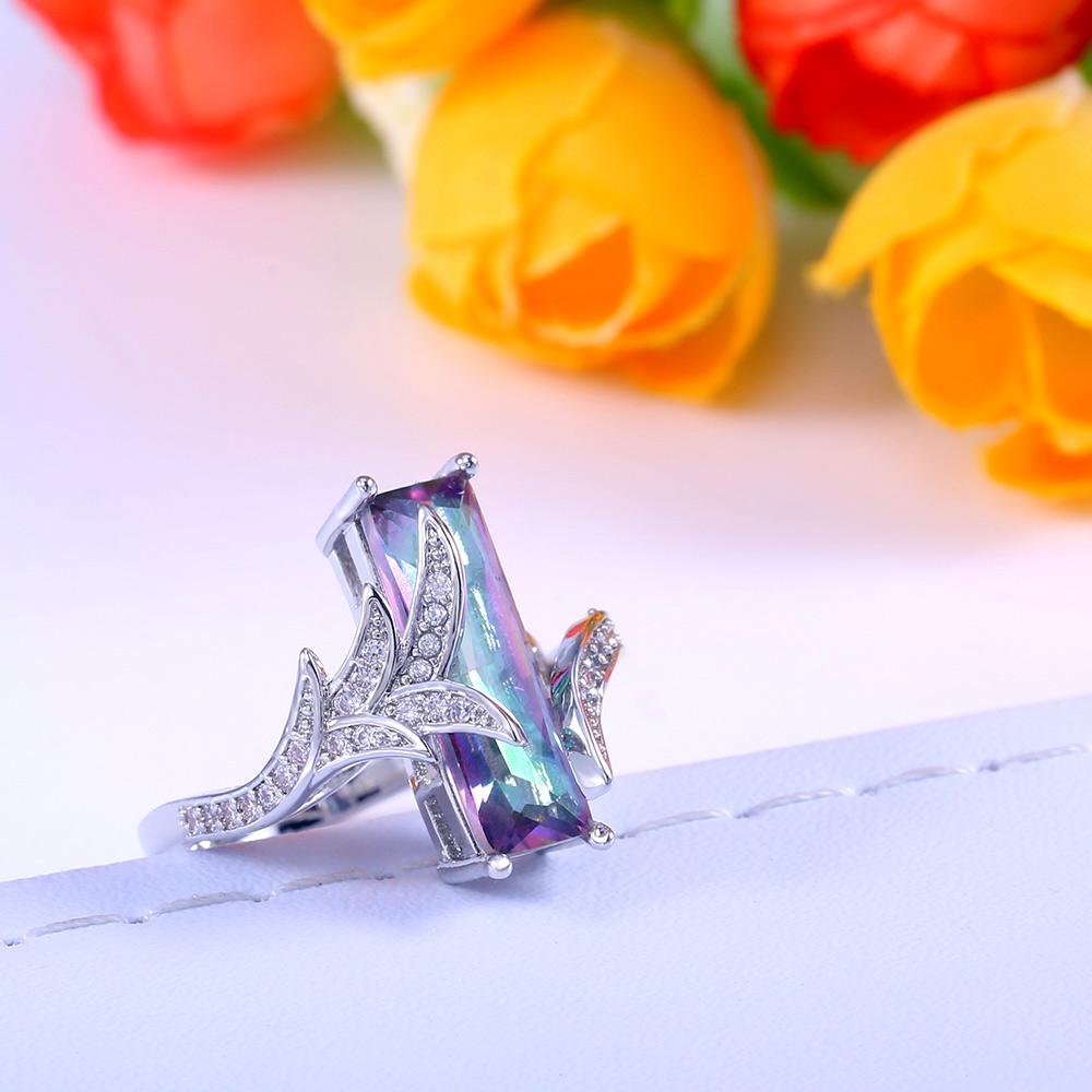 Huitan Luxury Rectangular Cubic Zirconia Rings for Women Multicolored/Green Colors Chic Wedding Engagement Bands Fashion Jewelry