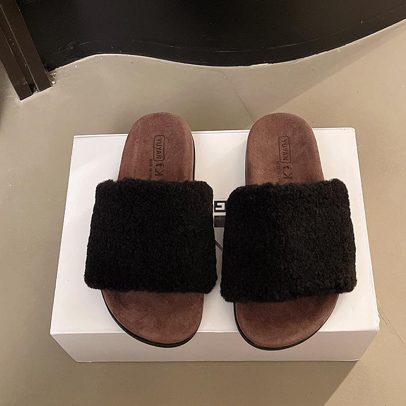 Simple casual daily one-word drag in autumn 2025 new outer wear thick-bottomed open-toed comfortable home fluffy slippers