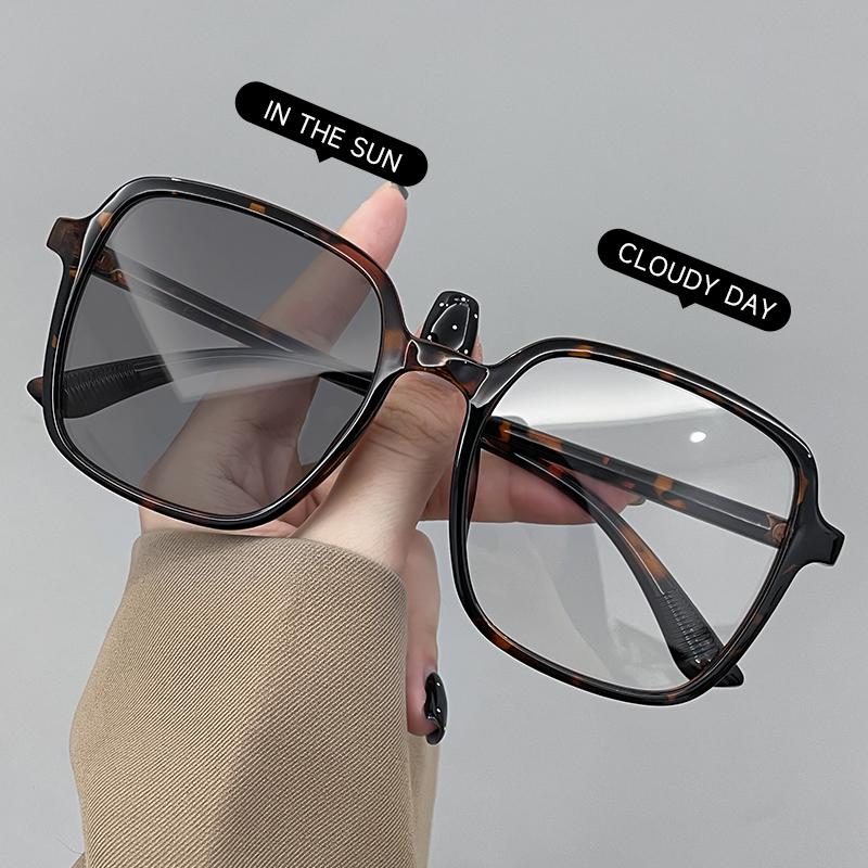 Must Have Square Photochromic Sunglasses Fashion Sunglasses Season Oversized Trendy Frame Sun Protective Uv Protection