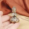 Vintage mosazný knížecí stolní ozdoba bronzová socha Buddha Šákjamuni přenosný kapesní Buddha starožitný policista