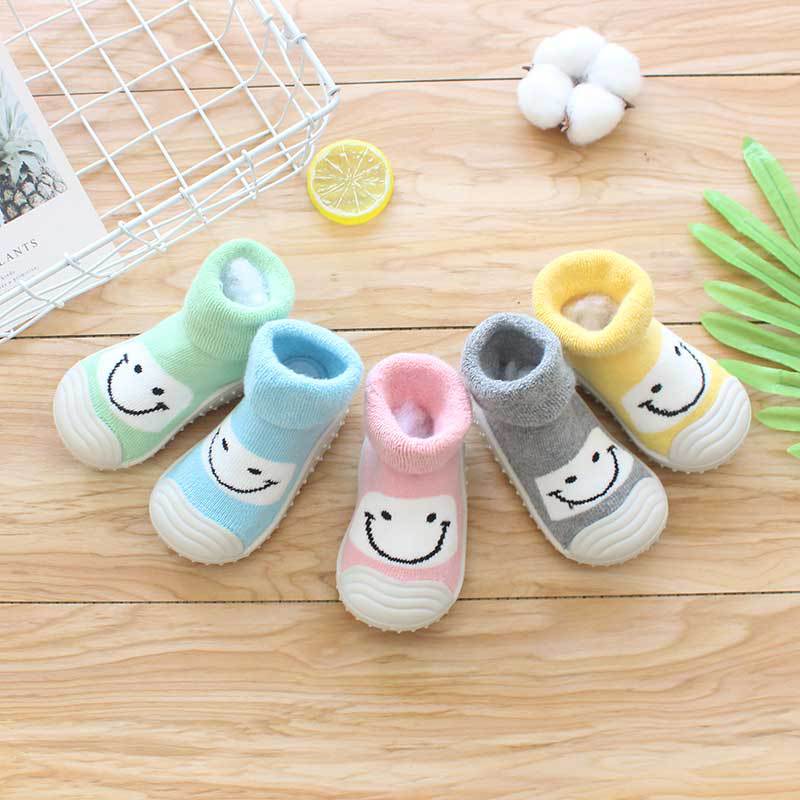 Șosete de toamnă/iarnă pentru copii, pantofi de bebeluș, șosete cu desene animate, încălțăminte pentru bebeluș, îngroșate, antiderapante, cu talpă moale, pantofi de interior