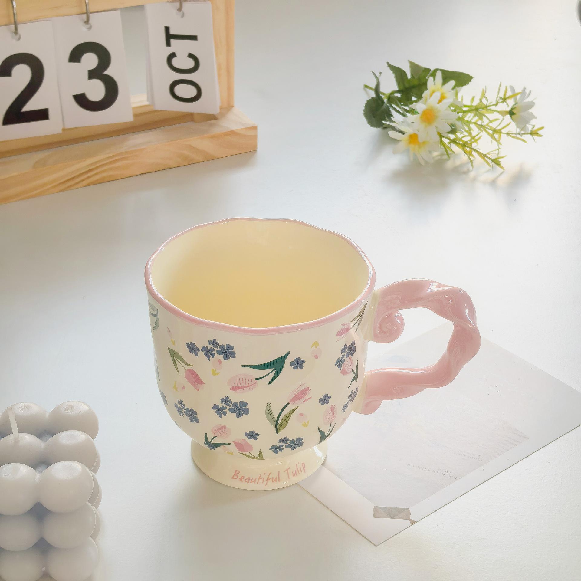 

Изысканная кружка на высокой ножке для дома, офиса, с цветочным дизайном, керамическая, подарок на день рождения, чашка для воды, дизайн кофейной чашки 301-400ml