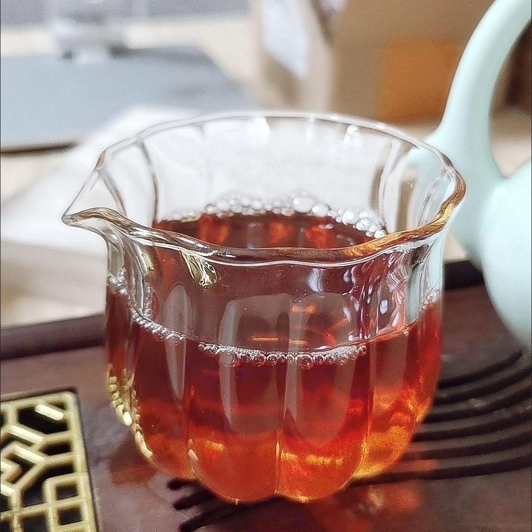 Small Transparent Heat-Resistant Glass Zen Lotus Gong Dao Bei Tea Cup Separator 120ml