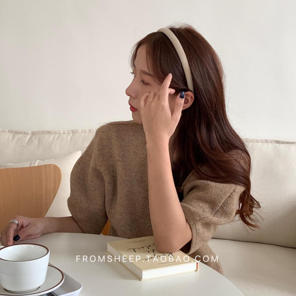 Korean Suede Hair Hoop for Women - French Retro Autumn/Winter Style Hair Accessory.
