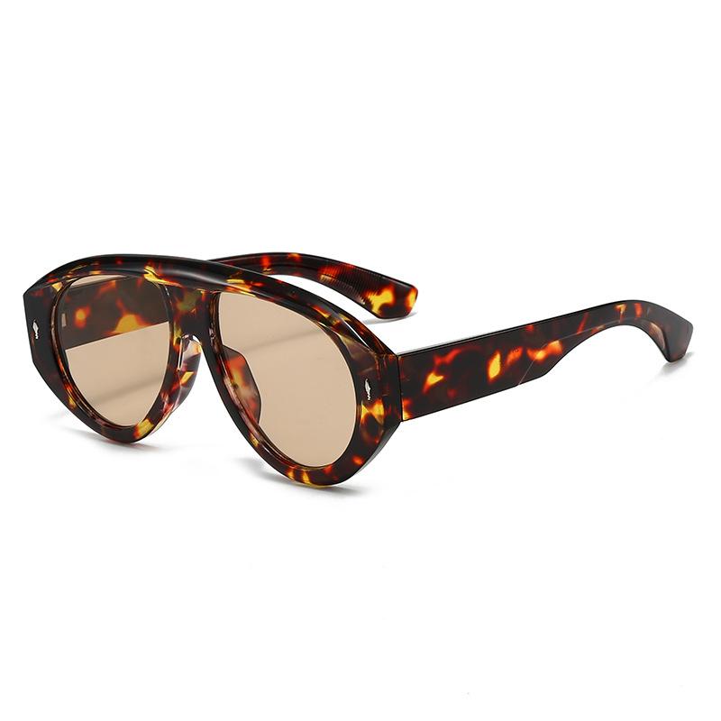 High Quality Fashion Oversized Vintage Luxury Sunglasses Women Men Travel Sunscreen UV Sunglasses