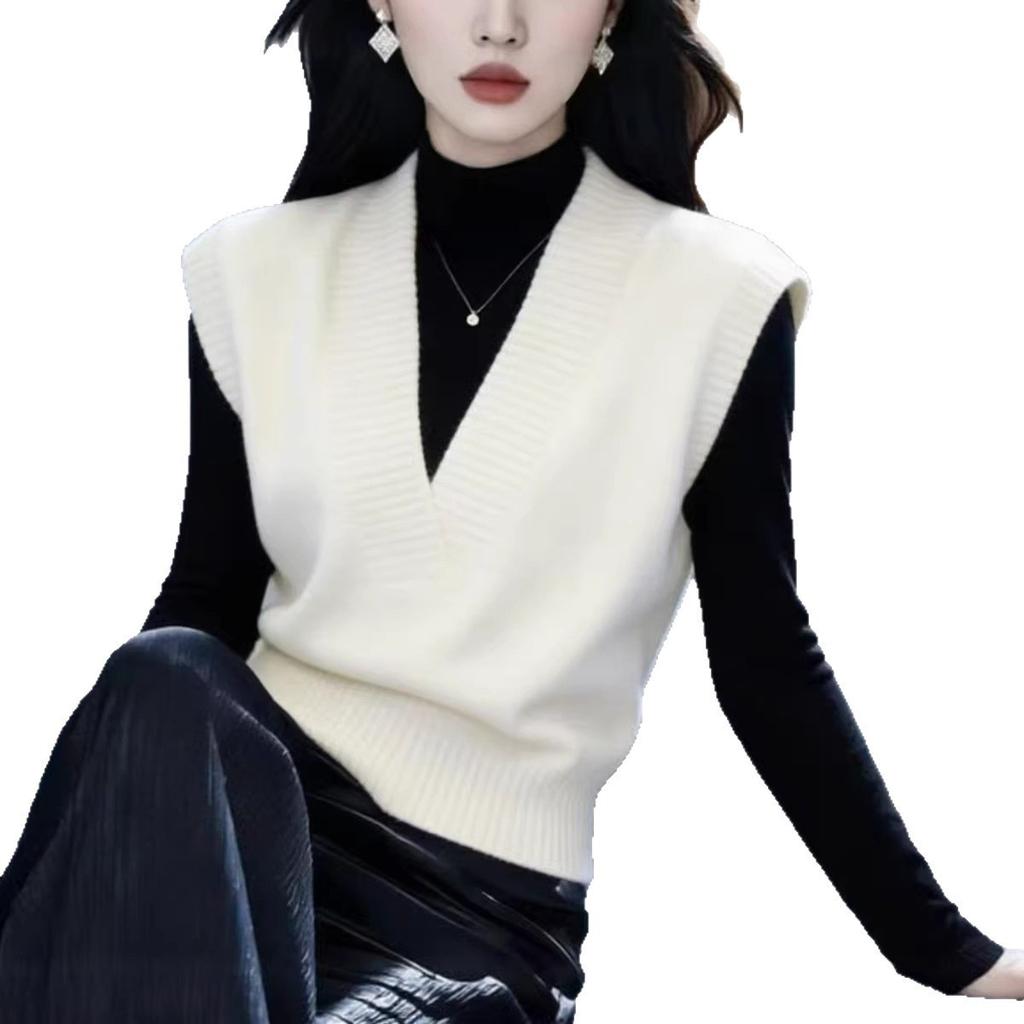Women's Solid Color V-Neck Sleeveless Knit Vest Loose Sweater Waistcoat Casual Chic Knit Tank Gilet for Fall Winter Inner Wear & Daily Outfits