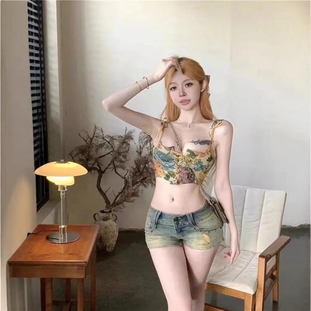 American Low-Rise Sexy Slimming Distressed Denim Hot Pants