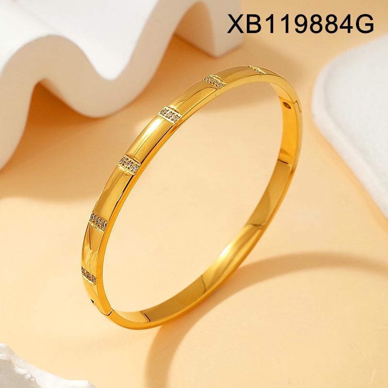 Diamond Inlaid Luxury Titanium Steel Bracelet – Gold Plated, Simple & Stylish Design
