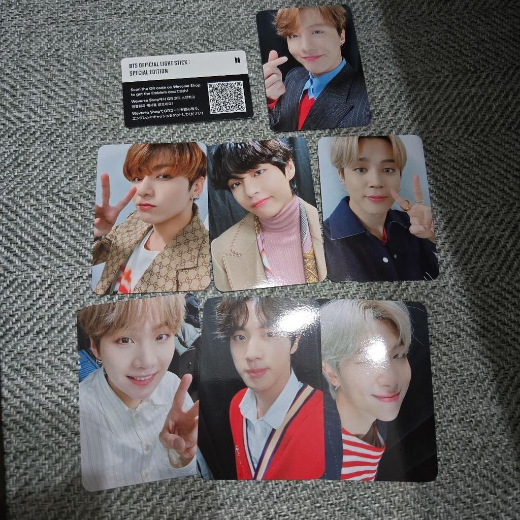 [USED] BTS MAP OF THE SOUL Penlight Trading Card Included