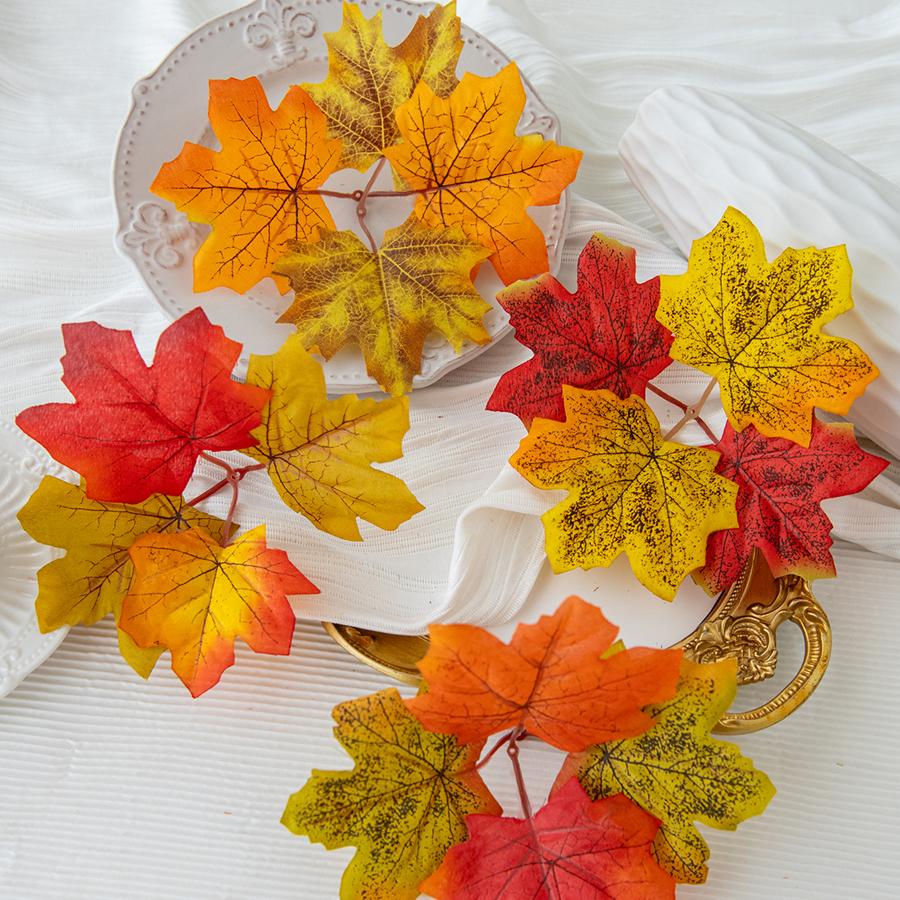 

Artificial Plants Flowers Silk Maple Leaf Halloween Christmas Decoration Wreath Home Room Table Yard Garden Wedding Scrapbook 20 pcs