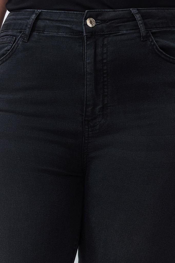 Women's Style Plus Size Black Slimming Effect Super Flexible High Waist Skinny Jeans