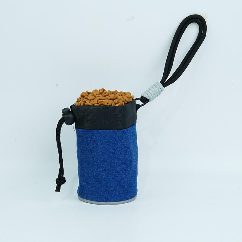 

Compact Round Pet Snack Bag - Oxford Cloth, Space-Saving, Ideal for Dog Training and Walks темно-синий