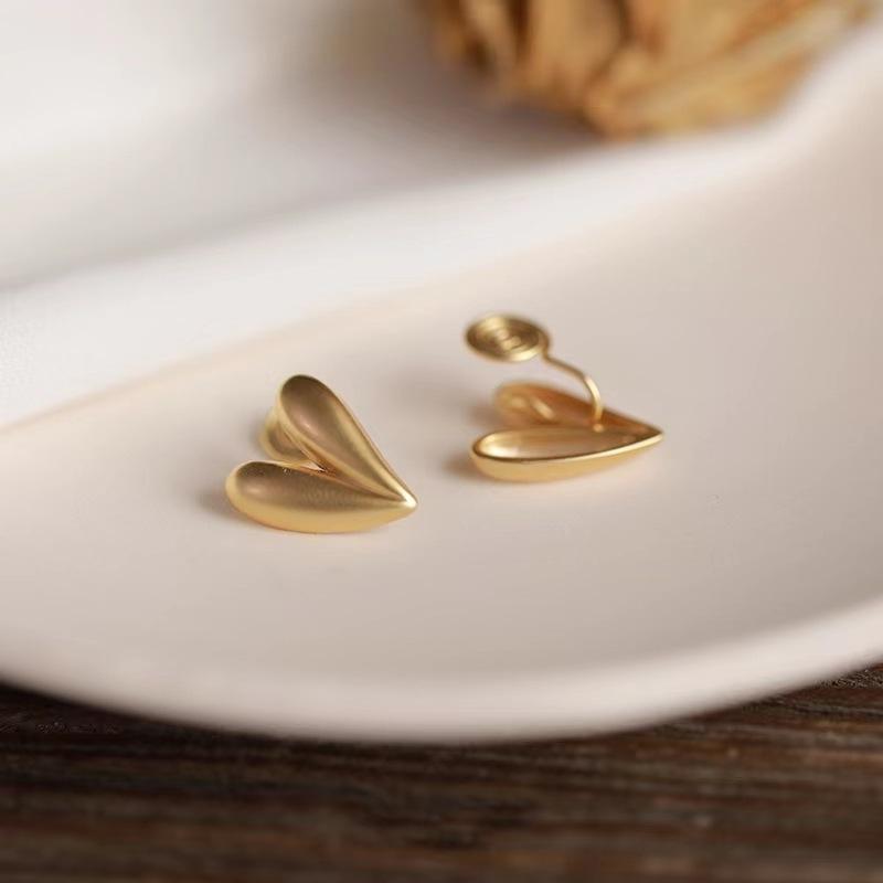 2026 Retro Metal Heart Cross Ear Clips For Women Girls Simple Without Piercing Clip Earrings Fashion Ear Clip Party Jewelry