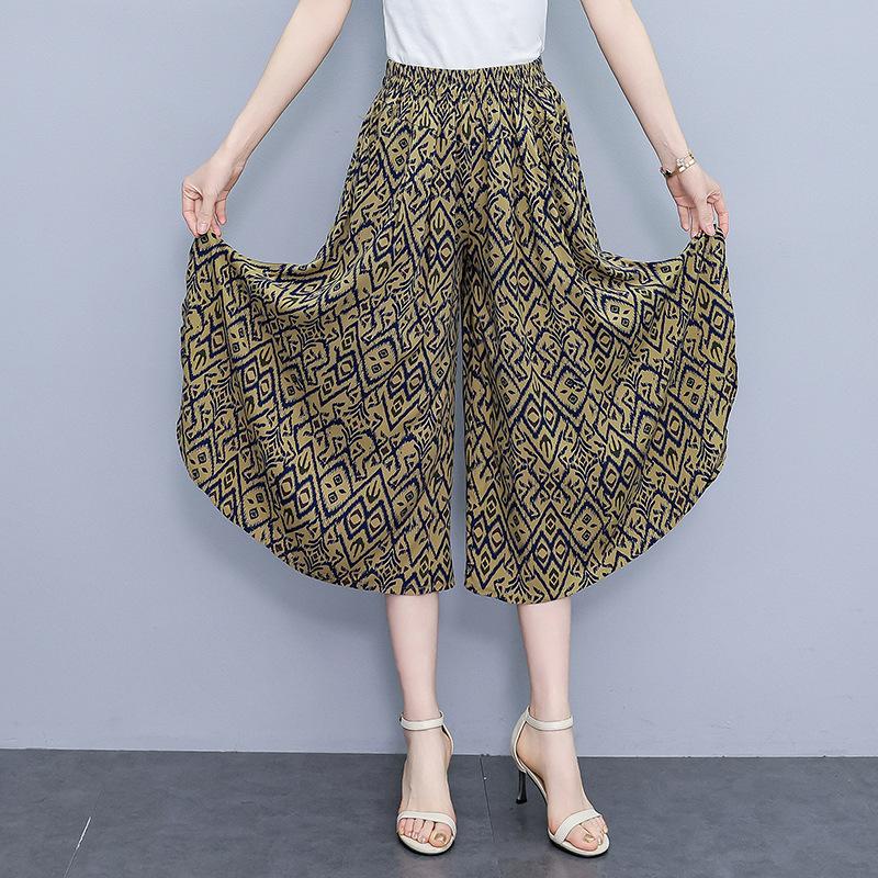 Women's Floral Cotton Silk Wide-Leg Skirt Pants - Summer Casual Elastic Waist, Plus Size, Lightweight Seven-Point Length.