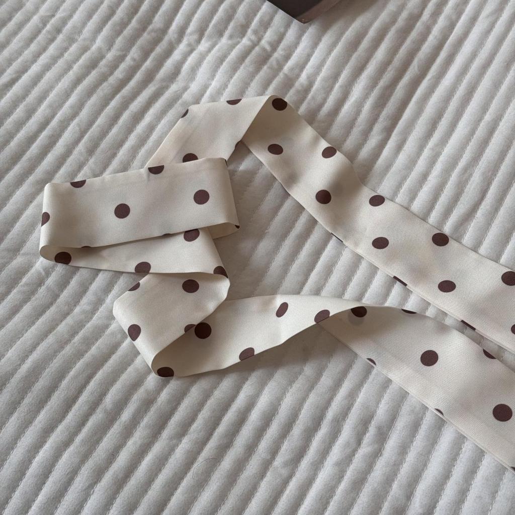 Elegant Polka Dot Silk Scarf & Headband Ribbon: Versatile Hair Accessory for Ponytails or Bags.