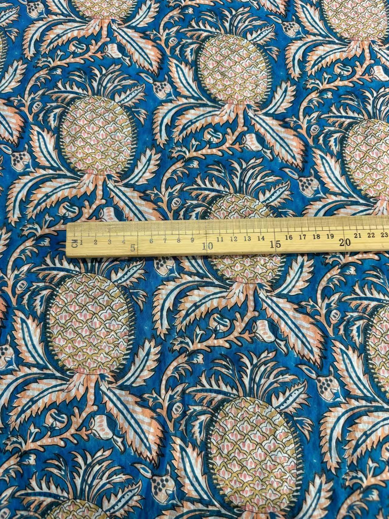 Width 135 cm 75 Gsm 100% Cotton Digital Printed Fabric for Lady s Summer Dresses