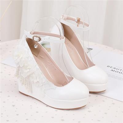 2024 Women's New Slope Heel Shallow Mouth High Heels Solid Color Round Head White Lace Beaded Banquet Wedding High Heels