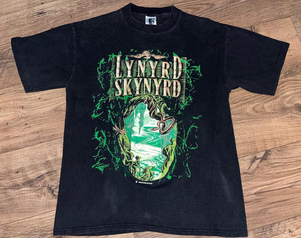 

Vintage 90s Lynyrd Skynyrd 1993 World Tour REPRINT T-Shirt Mens Womens Tees Top size S-4XL 2XL