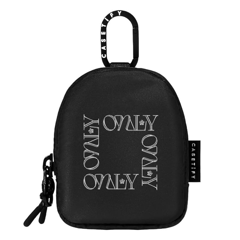 

CASETiFY wireless earphone pouch - ONLY emblem black