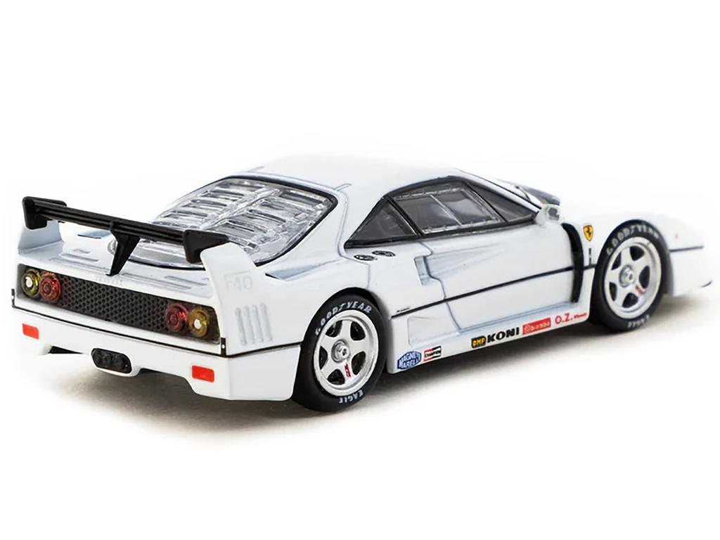 Tarmac Ferrari F40 Lightweight White 1/64