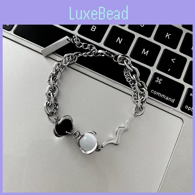 Design Geometric Unique Cats Eye Bracelet In Titanium Steel For Women