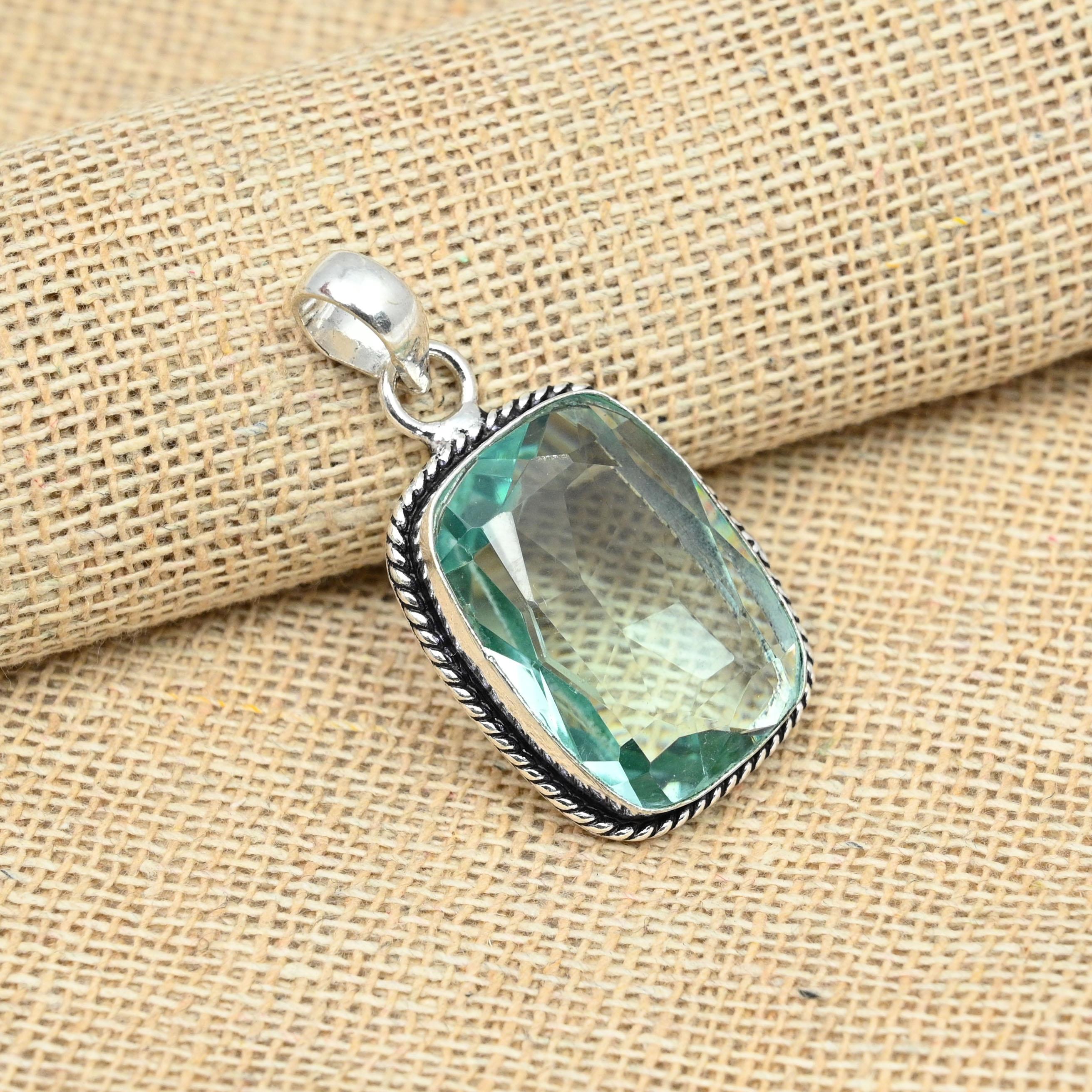 

Зеленый аметист драгоценный камень 925 твердое серебро ручной работы кулон женские украшения 1.57 Inches зелёный