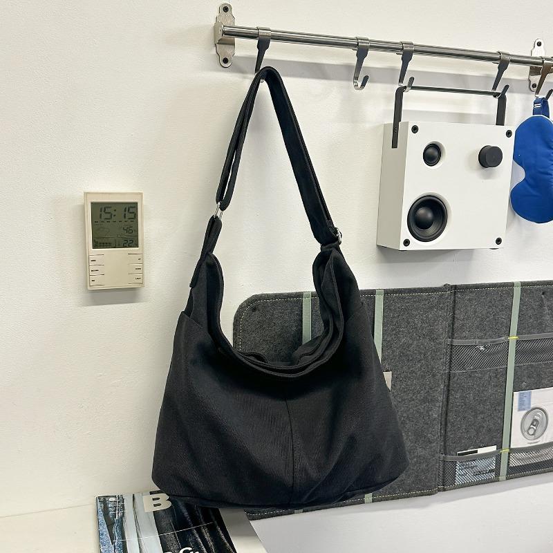 Japanese Simple Urban Large-capacity Tote Travel Bag Handbag Men's and Women's Versatile Literary One-shoulder Messenger Canvas Bag