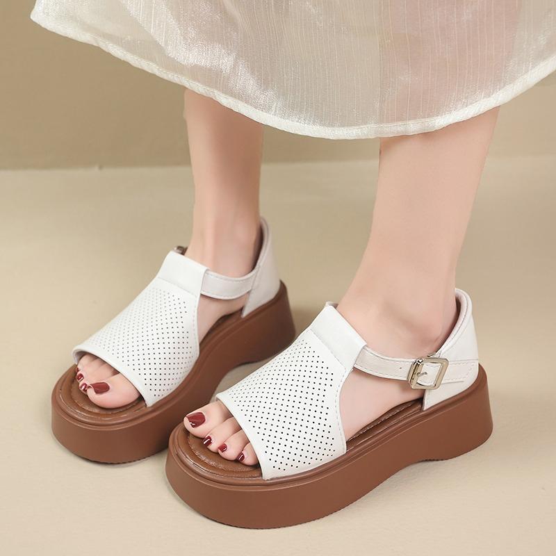 Fashion 2025 Women'S Leather Upper Plus Size Sandals Open Toe Roman Thick Sole Flat Sandals Hollow Breathable Comfort