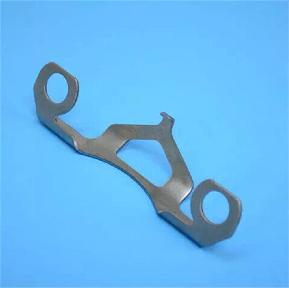 1Pcs New Aftermarket Replacement Actuator Bracket For Part# 68003568AA