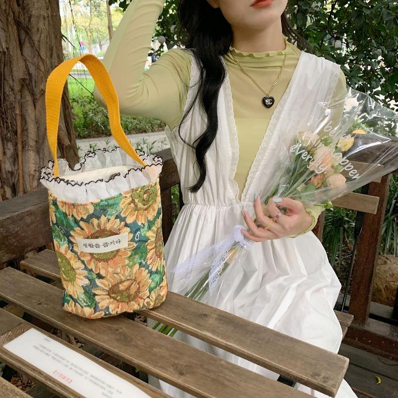 2 Literary New Polka Dot Portable Mini Bento Bag Casual Women's Small Hand Bag Portable