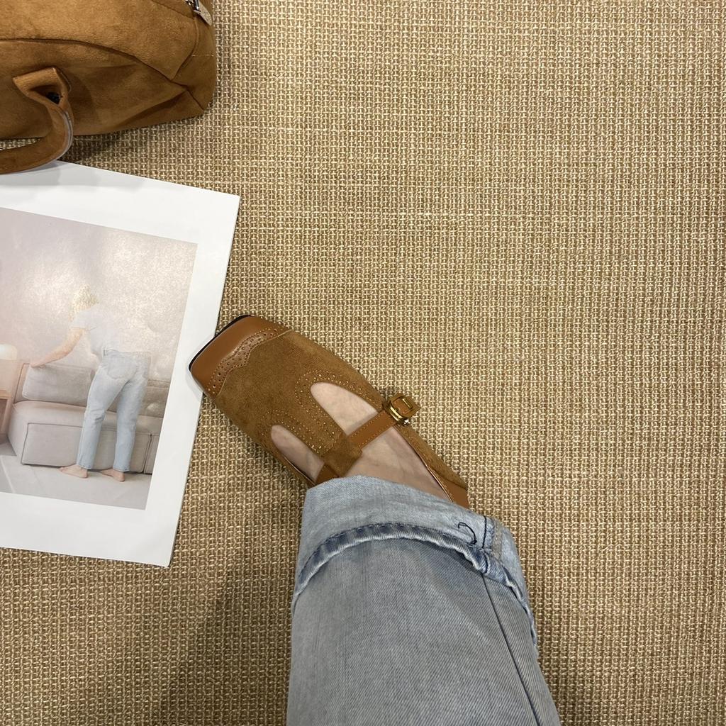 Retro Carved Square Head Niche Design Single Shoes Flat-soled Small Leather Shoes Women Niche Design French Mary Jane Single Shoes Women