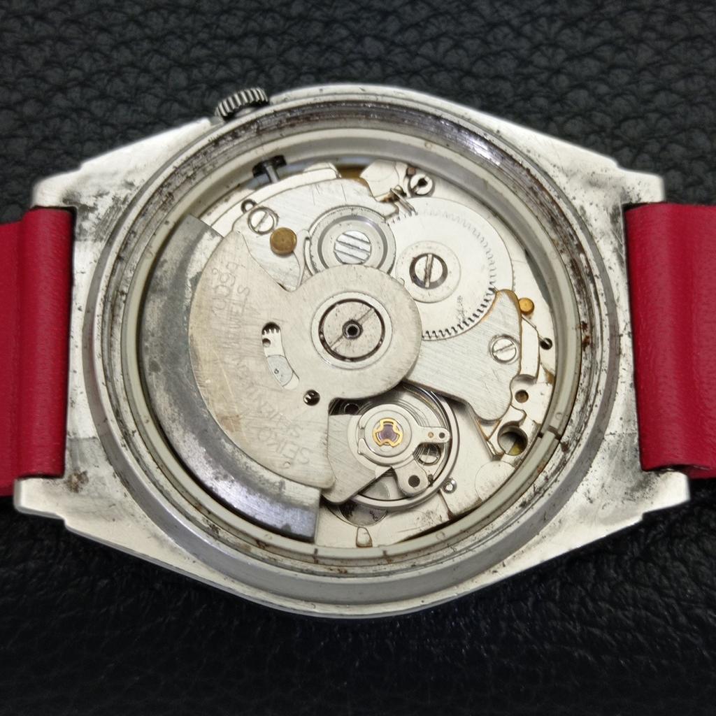 USED VINTAGE SEIKO 5 AUTOMATIC 7009A JAPAN MENS BLACK COLOR DIAL WATCH A433427-2 R116-a433427