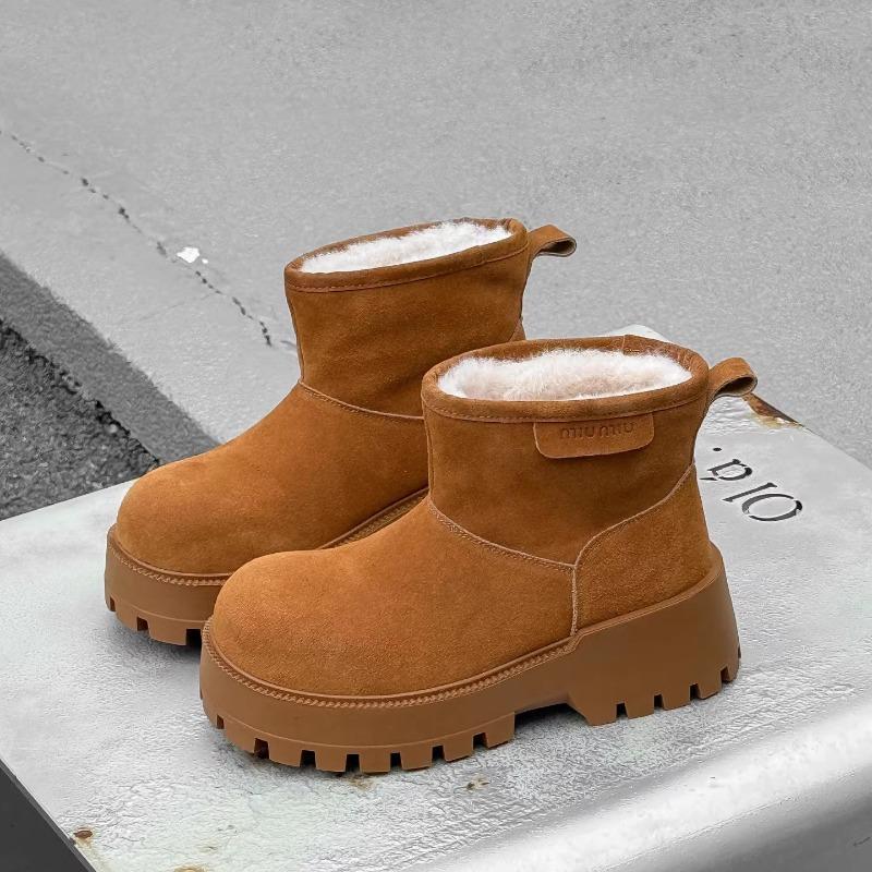 Thickened and velvet snow boots women's new winter leather real wool cotton shoes, velvet warm thick-soled non-slip short boots