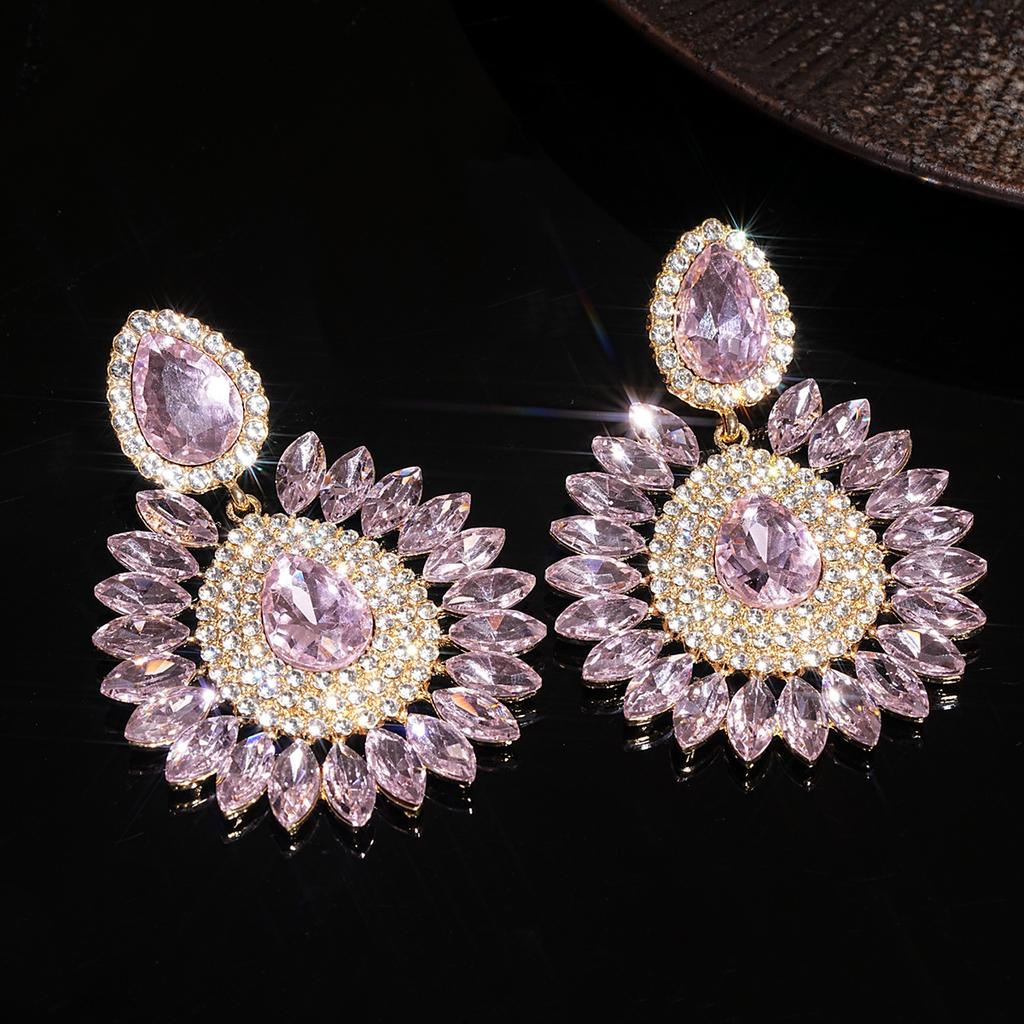 Exaggerated Earrings Retro Palace Style Earrings Fashionable Elegant Earrings Niche Design