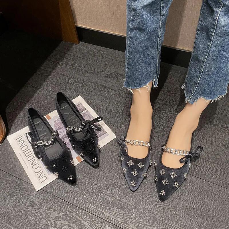 Metal Chain Design Pointed Toe Ballet Shoes Women Luxury Rhinestone Decoration Flats Mary Jane Shoes Fashion Banquet Dress Shoes