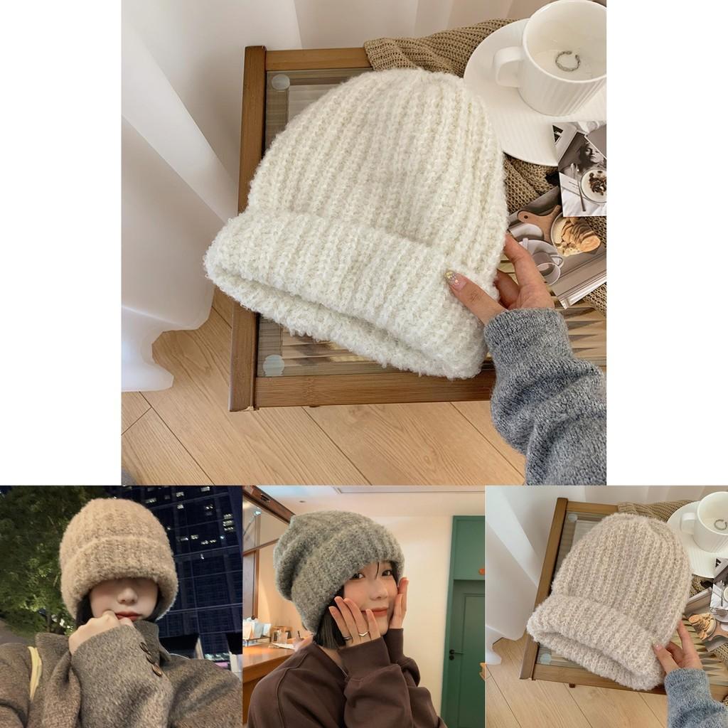 Elegant Beanie Winter For Women In Neutral Tones Made Of 100 Cotton Percent