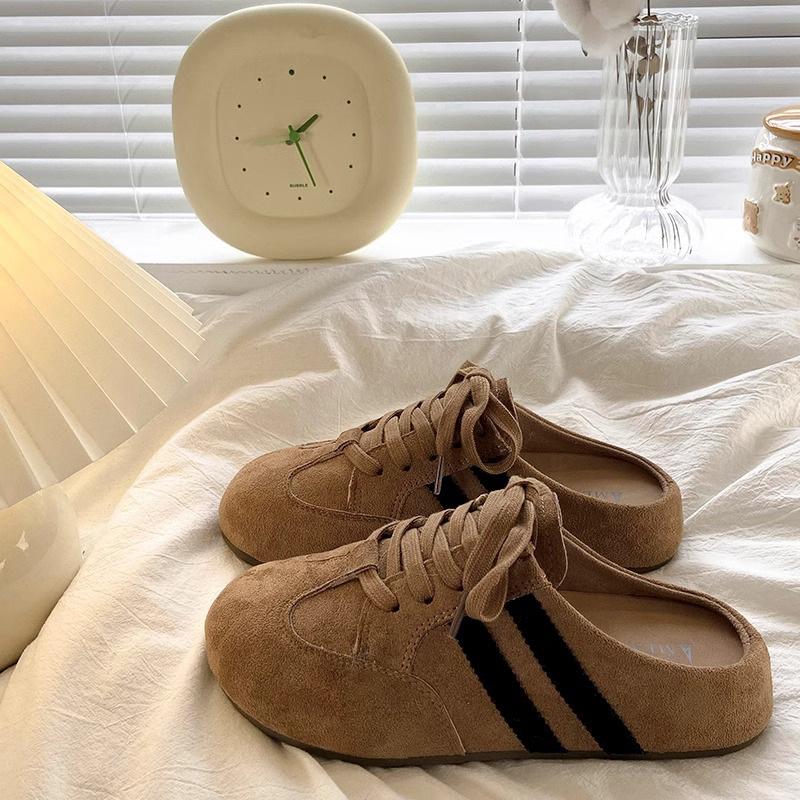 Baotou half slippers women's outer wear 2025 new spring retro German training shoes comfortable women's thick soles without heels lazy shoes